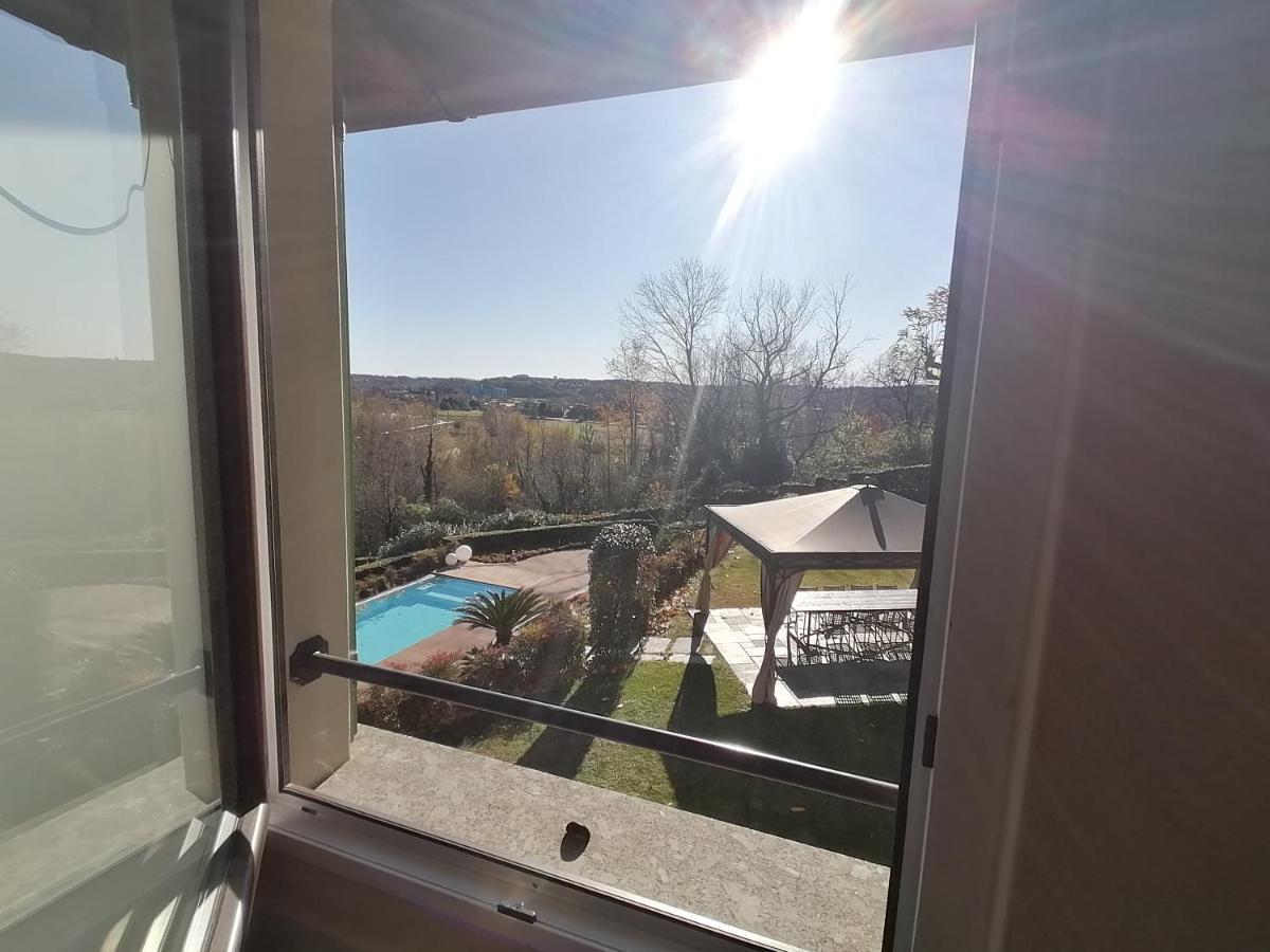 Casale Raffaello B&B Como Albese Con Cassano Kültér fotó